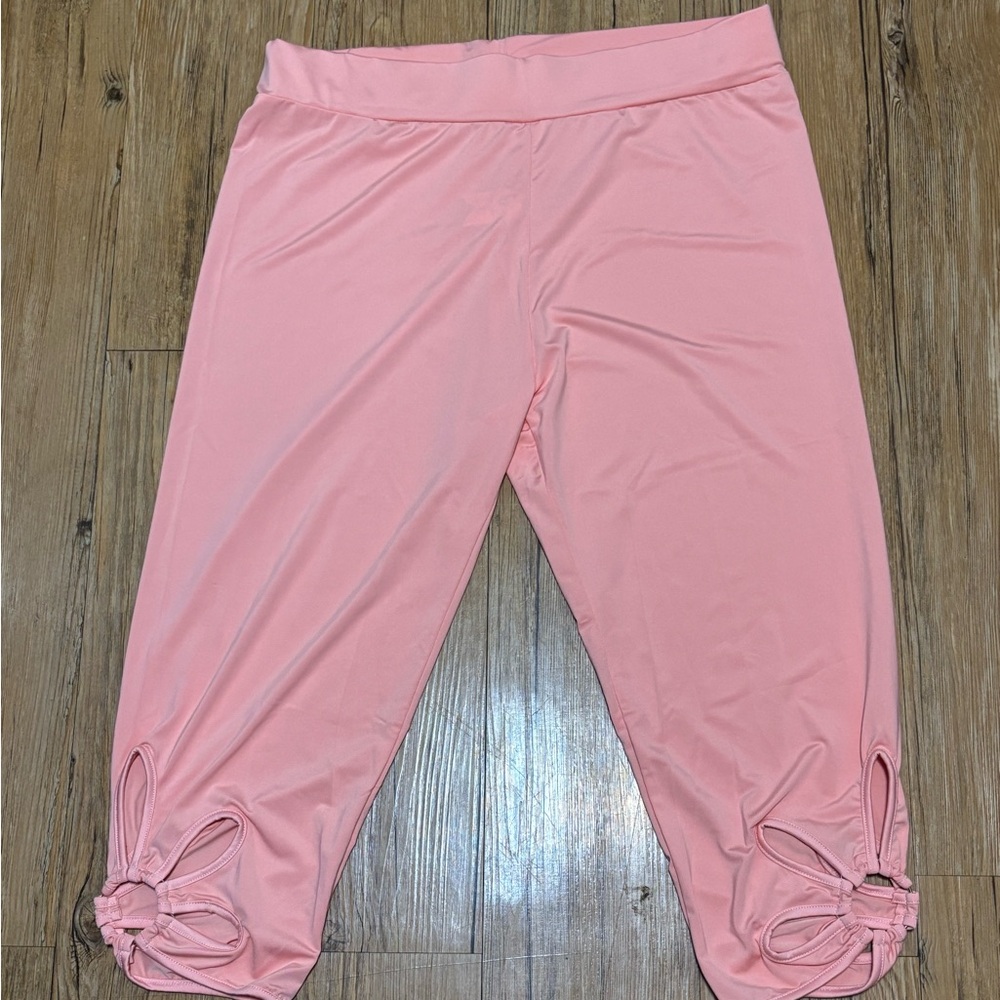Stylish Pink Women's Leggings with Bow Details